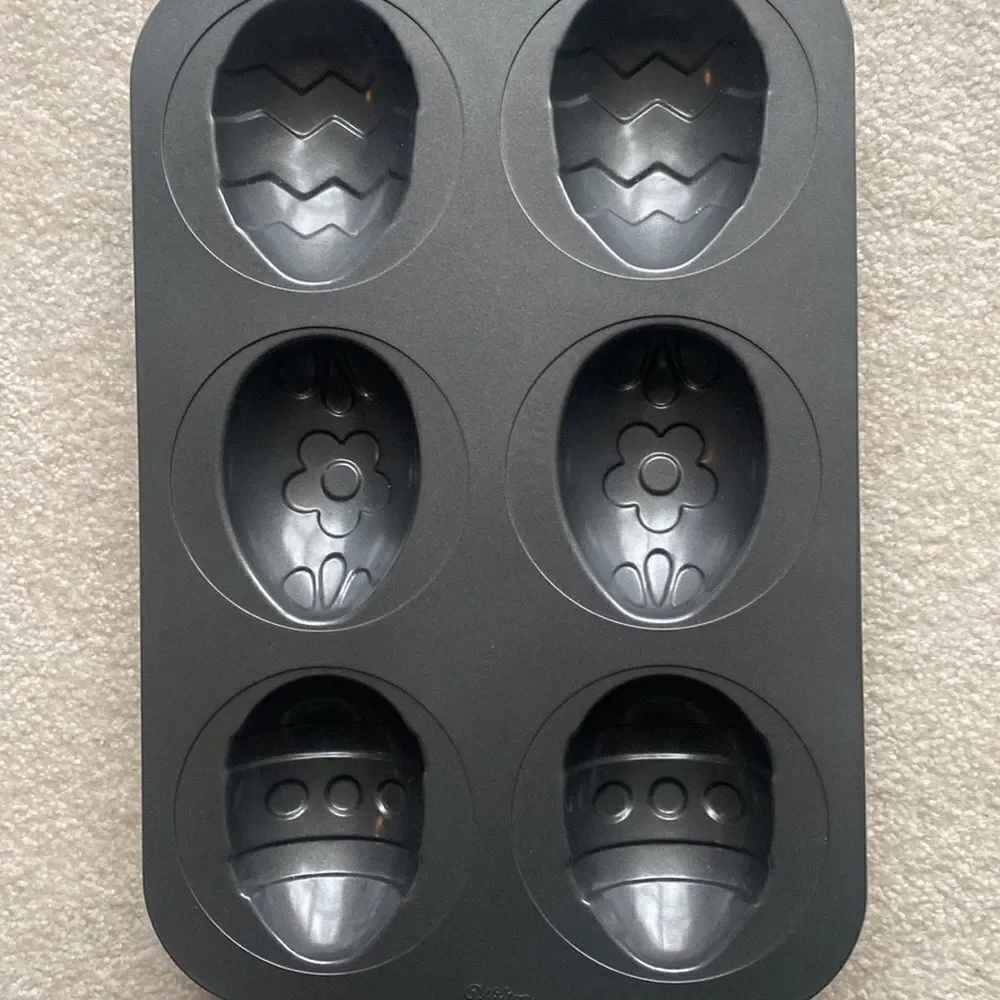 Wilton 6 Cavity Egg Mini Cake Pan!